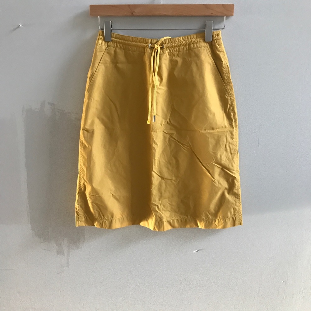 Fall mustard color skirt!
